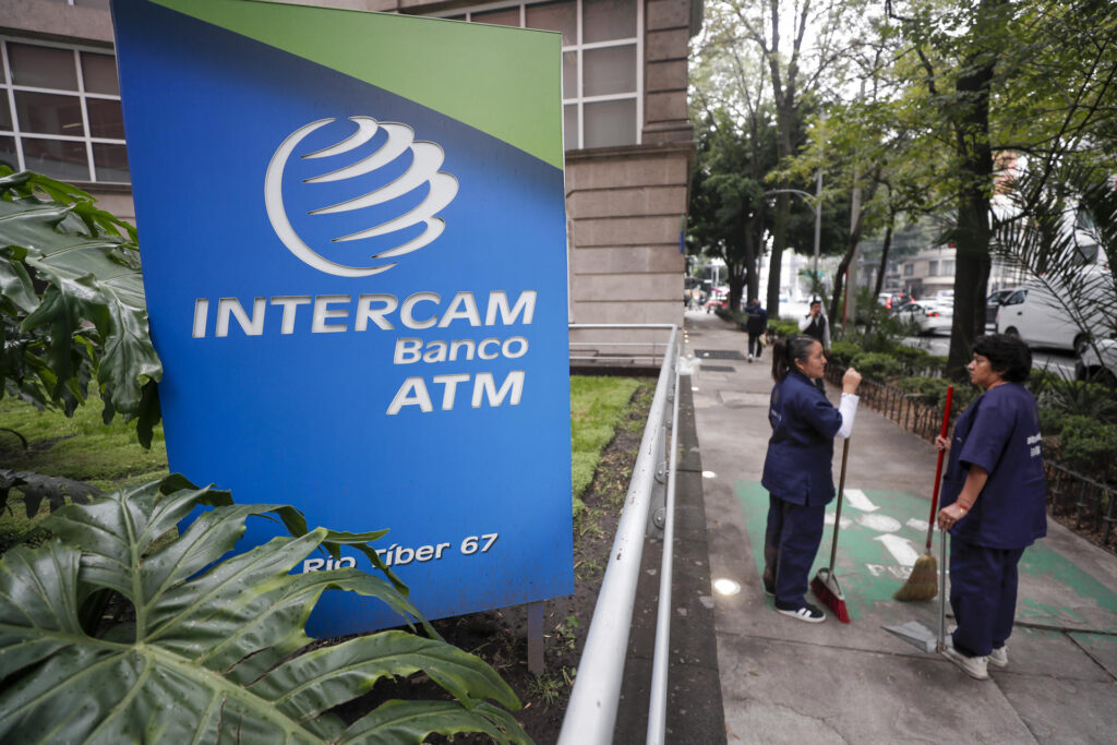 CNBV interviene temporalmente CI Banco, Intercam y Vector