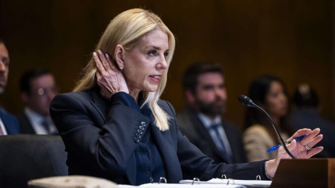 Sheinbaum tras calificativos de fiscal Bondi sobre México