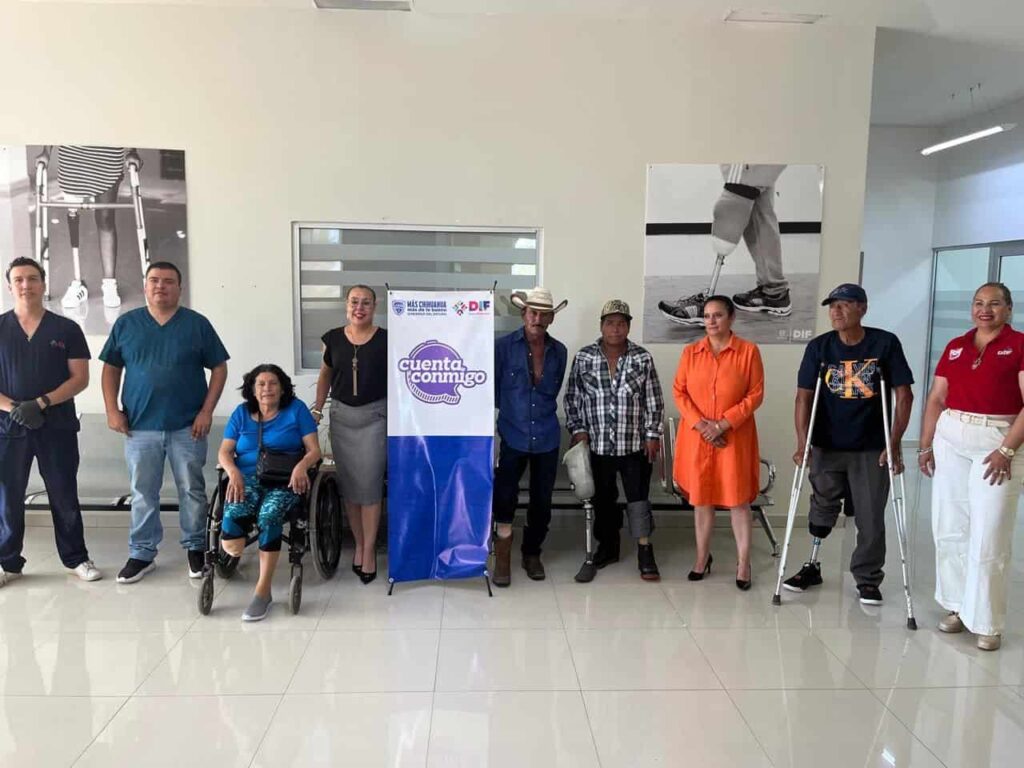 Mejora DIF Estatal calidad de vida de 8 personas con dotación de prótesis