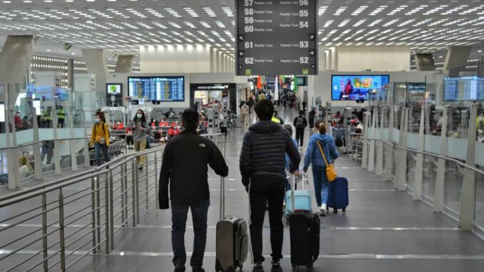 Surge el Grupo Aeroportuario Marina; controlará al AICM y otras terminales