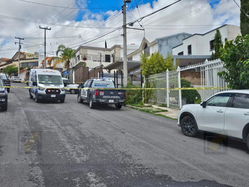 Localizan a adulto mayor sin vida y rescatan a mujer postrada en vivienda del Campestre