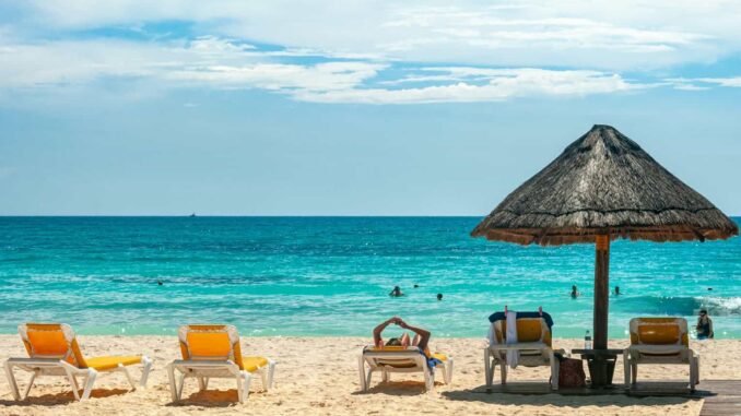 Mara Lezama anuncia vuelo directo a Cancún desde Dublín