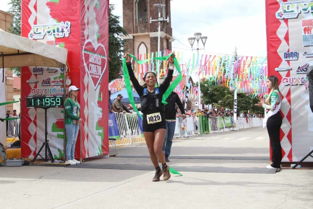 Triunfan José Luis Nieto y Angélica Cabrera en los 100K del Ultra Maratón de los Cañones