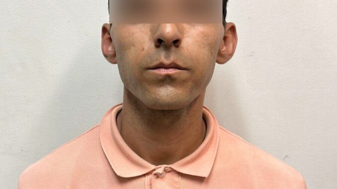 Detiene la AEI a dos masculinos por posesión de vehículo con reporte de robo
