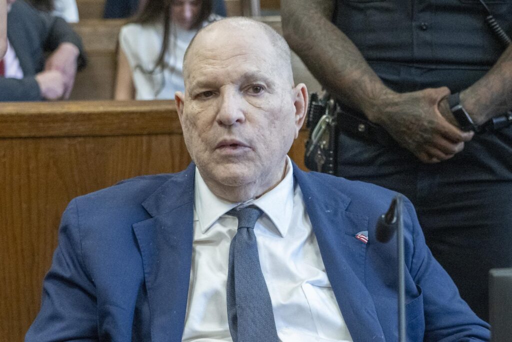 Harvey Weinstein usó su poder para aprovecharse de Jessica Mann, una «joven frágil», según la Fiscalía