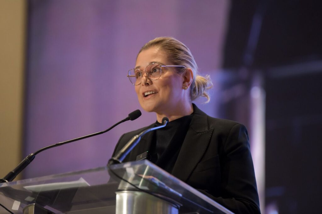 Solicita Maru Campos reunión con Sheinbaum tras destrucción de mega laboratorio