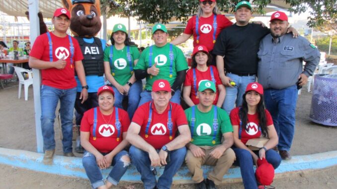 Celebran FGE y AEI Zona Sur el Día de la Niñez con alegre convivencia familiar