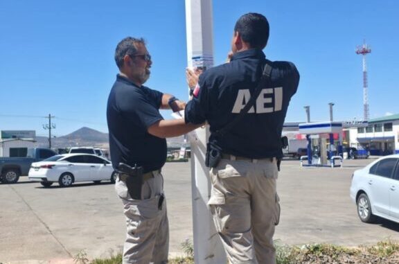 Realizan FDZO pega de pesquisas de persona con reporte de desaparición