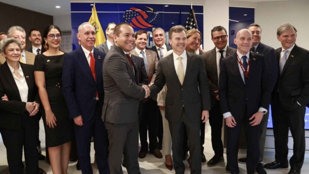 EE.UU. dice que sector privado está listo para fase de recuperación económica de Venezuela