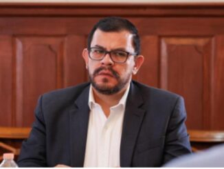 Nombran a Francisco Sáenz como encargado del despacho de la FGE