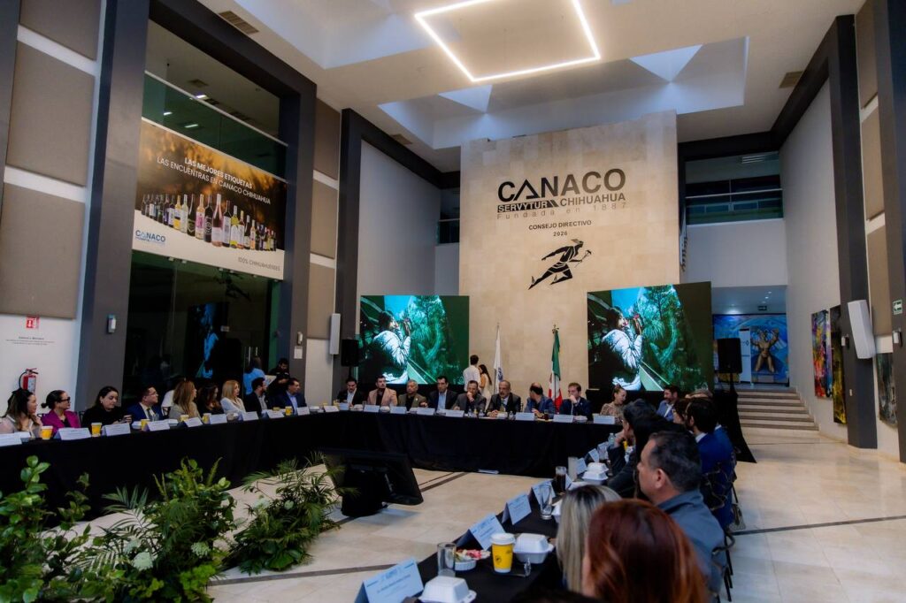 Reconoce Marco Bonilla a CANACO Chihuahua por su papel clave en el desarrollo económico de la capital