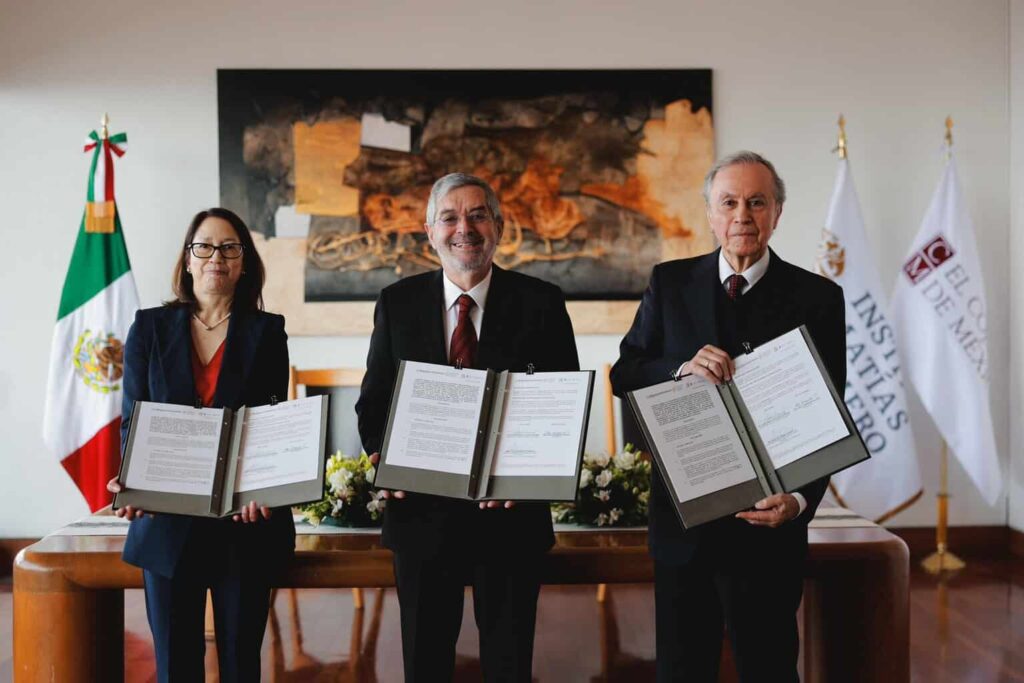 SRE y Colmex firman convenio para fortalecer capacitación del Servicio Exterior Mexicano