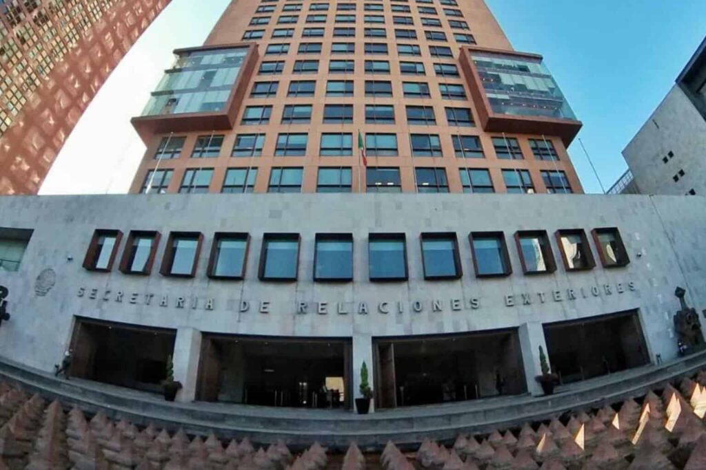 SRE exige a EE.UU. una investigación tras la muerte de un mexicano bajo custodia de ICE