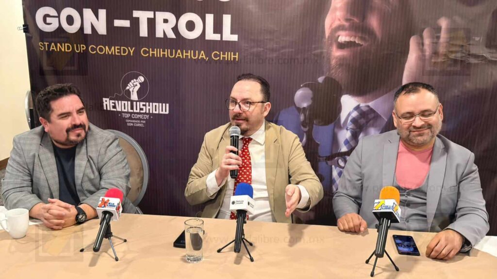 El comediante Gon Curiel reinventa el stand up con humor basado en la actualidad