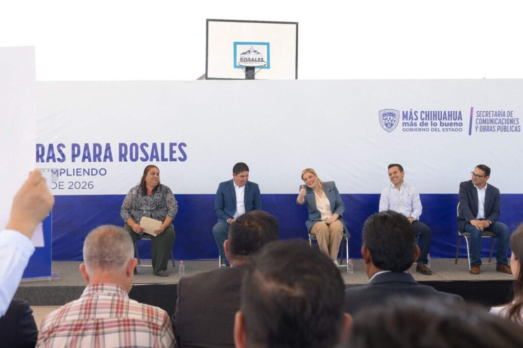 Maru Campos entrega en Rosales obras de infraestructura