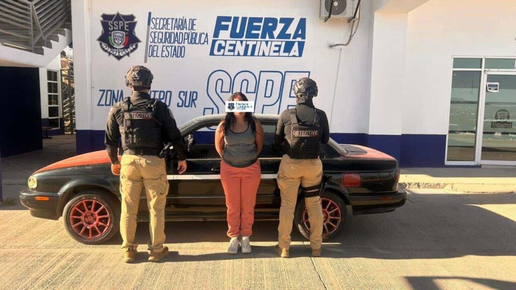 Detienen a vendedora de metanfetamina acompañada de su bebé en Riberas de Sacramento