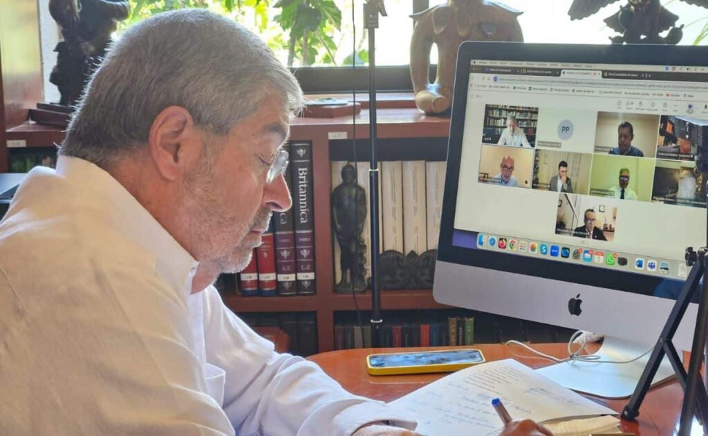 Canciller Juan Ramón de la Fuente se reúne con representantes de México en Medio Oriente