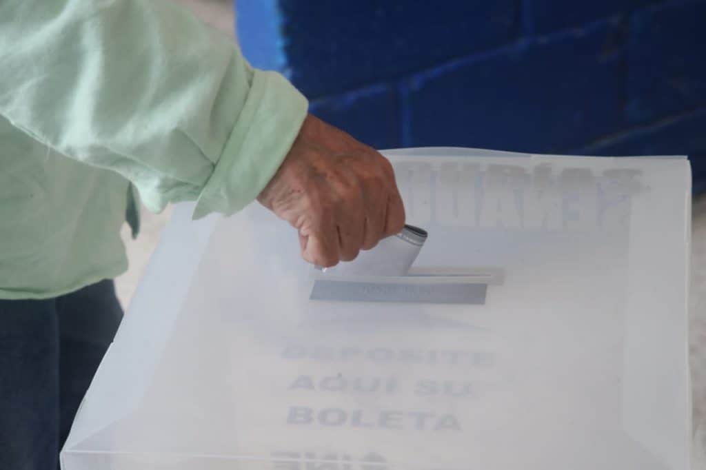 Senador del Verde se subleva ante reforma electoral: “Mi voto será en contra”