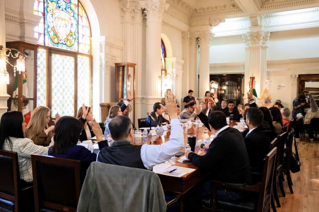 Aprueba Cabildo ampliación de programa emergente, proyectos rurales y comisiones de premiación