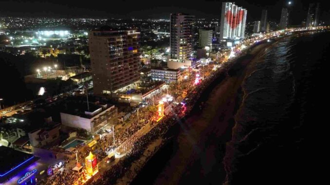 Carnavales en Sinaloa superan los mil 339 millones de pesos en derrama económica
