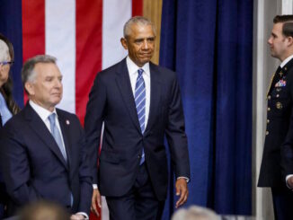 Obama responde a racista video de Trump: «Hay un show bufonesco»