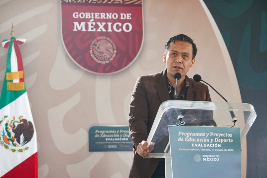 SEP explica los motivos del cese de Marx Arriaga; niega que Nueva Escuela Mexicana este en riesgo
